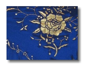 mini_manton azul con oro.jpg (46830 bytes)