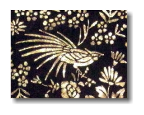 mini_manton negro con oro.jpg (54317 bytes)